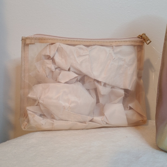 Sonia Kashuk Large Travel Makeup & Toiletry Bag Set - Iridescent Pink - Picture 4 of 9